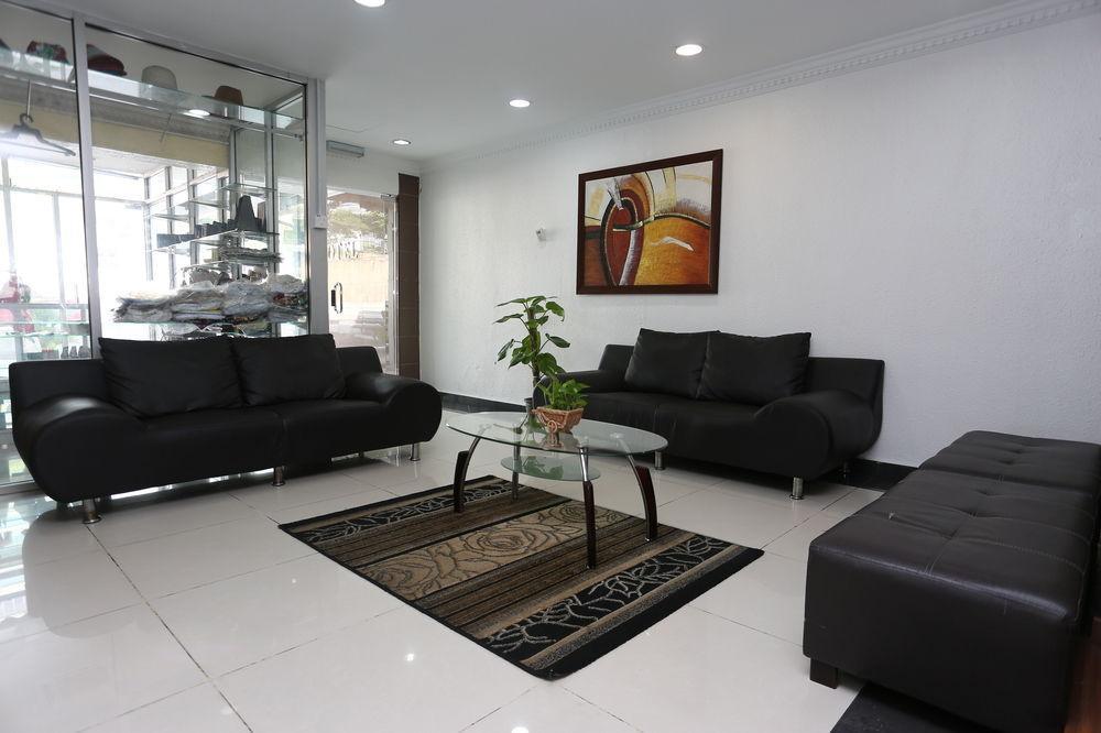 Oyo 103 V'La Garden Hotel Kuala Lumpur Bagian luar foto