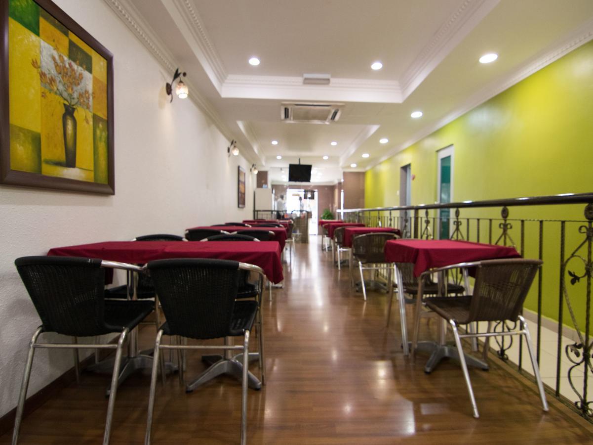 Oyo 103 V'La Garden Hotel Kuala Lumpur Bagian luar foto
