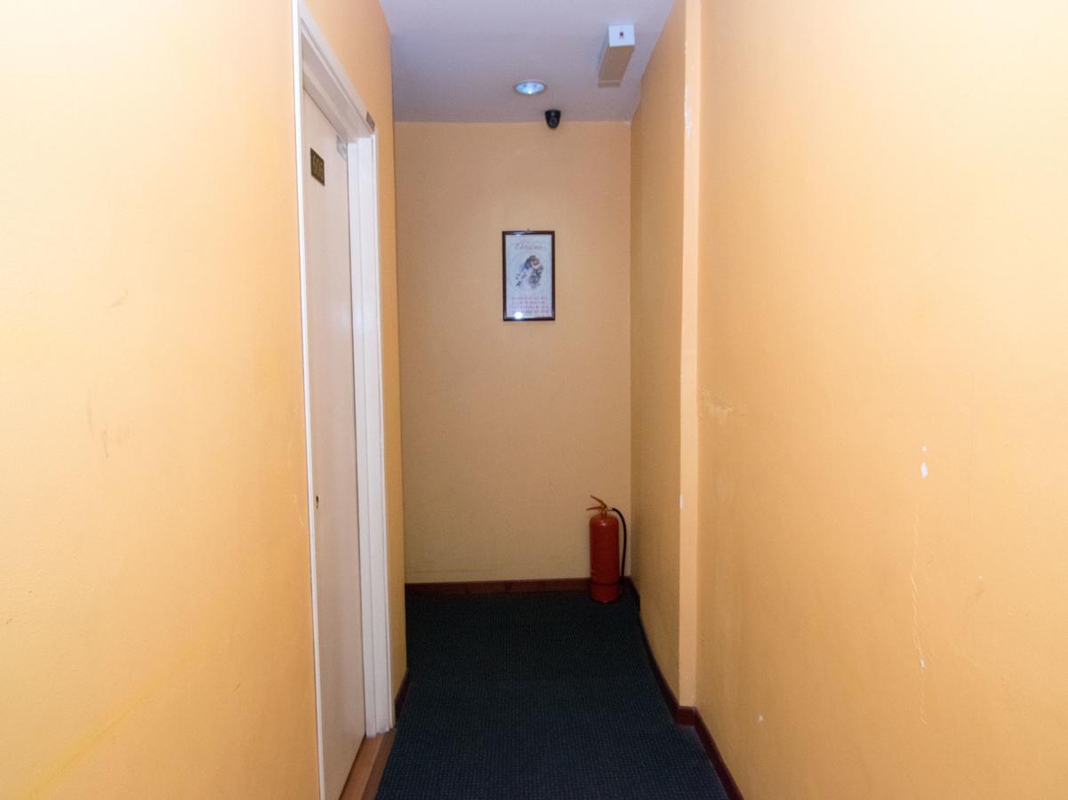 Oyo 103 V'La Garden Hotel Kuala Lumpur Bagian luar foto