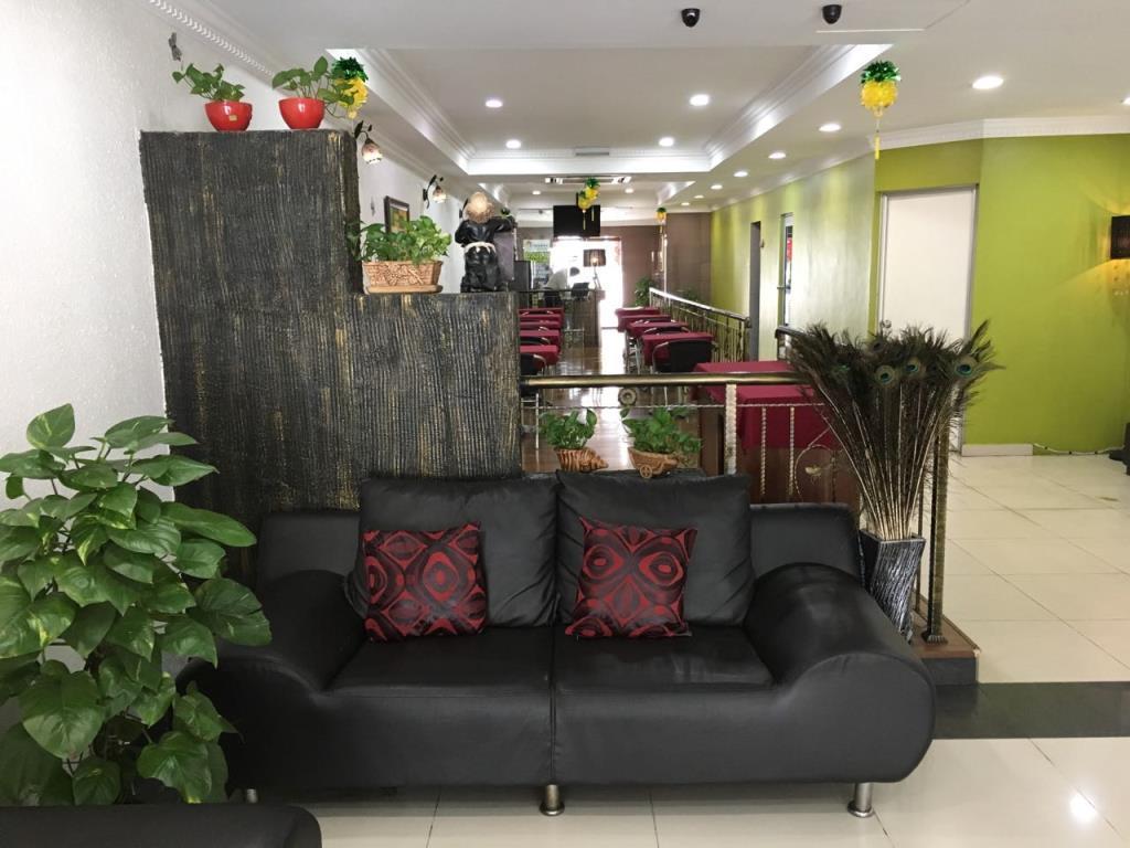 Oyo 103 V'La Garden Hotel Kuala Lumpur Bagian luar foto