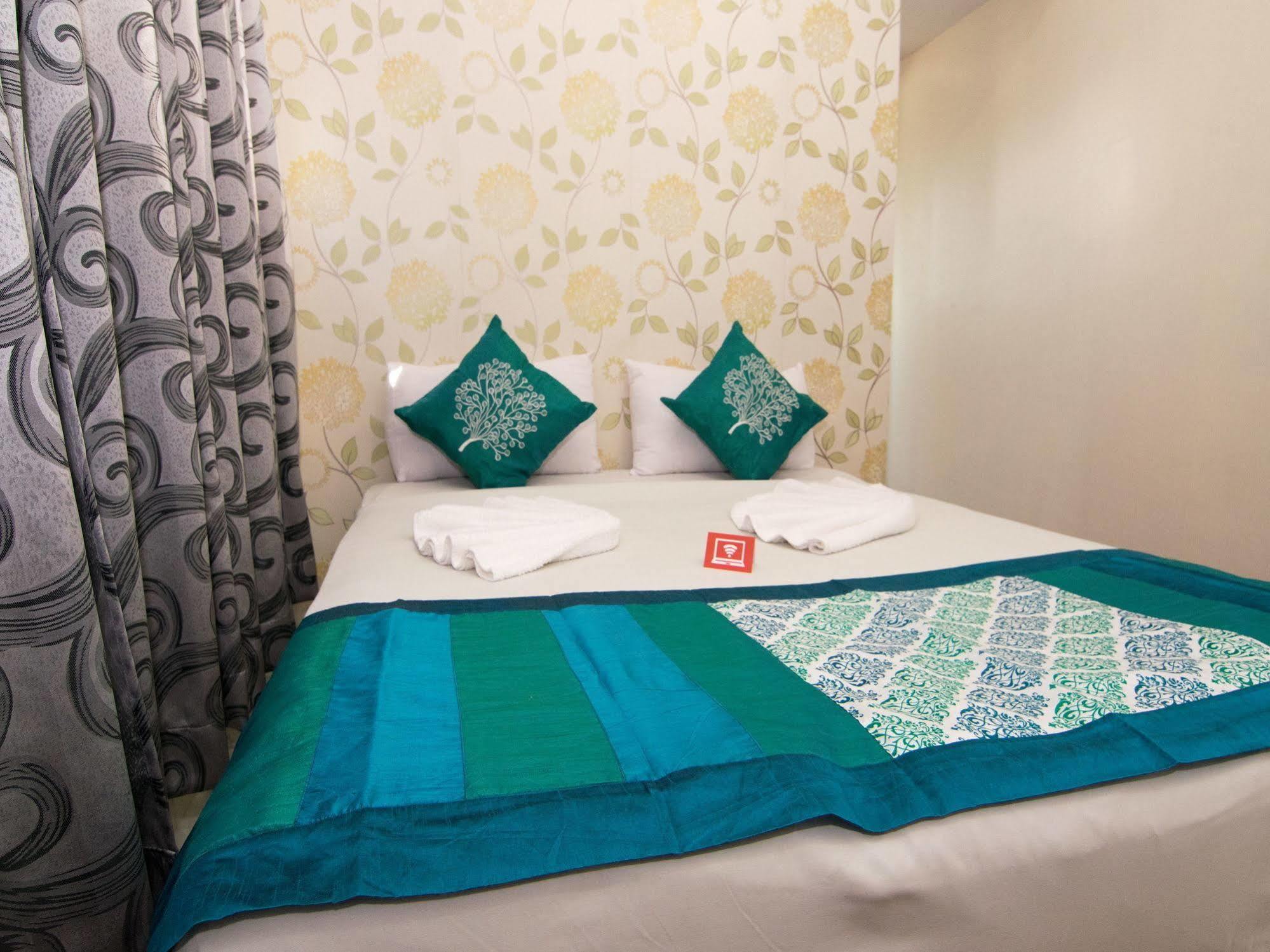 Oyo 103 V'La Garden Hotel Kuala Lumpur Bagian luar foto